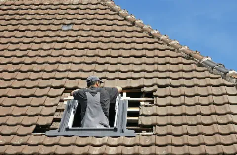 Pose de velux - Châteauroux-les-Alpes